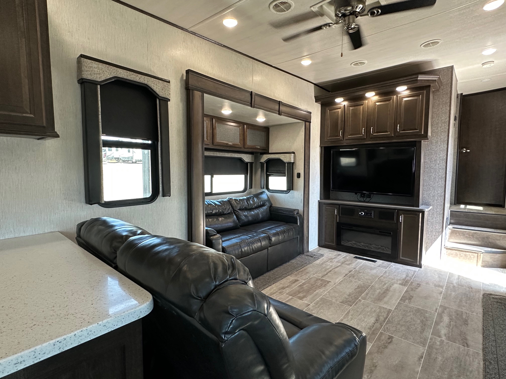 2020 Heartland Elkridge 37RK 5th wheel