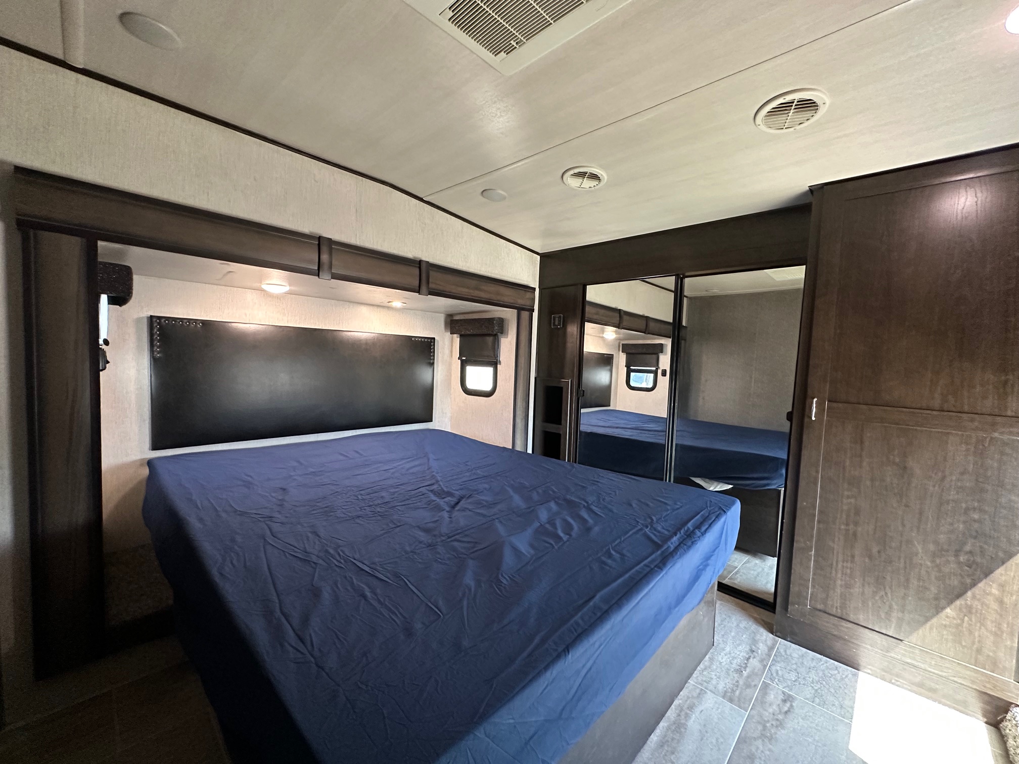 2020 Heartland Elkridge 37RK 5th wheel