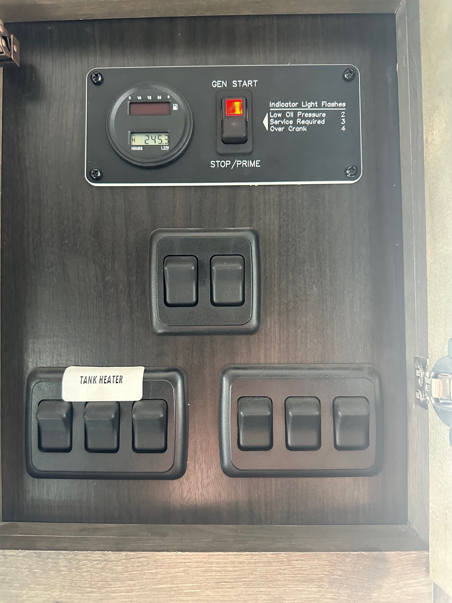 2019 Dutchmen Voltage 4185 toy hauler 5th wheel