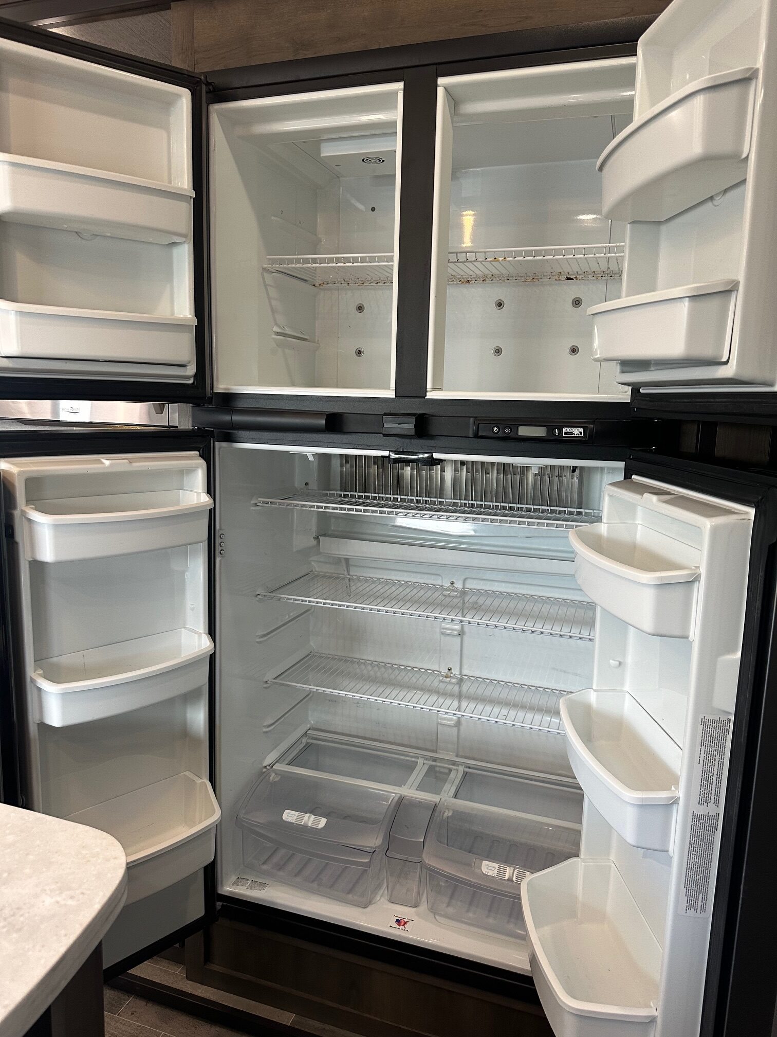 2019 Dutchmen Voltage 4185 toy hauler 5th wheel