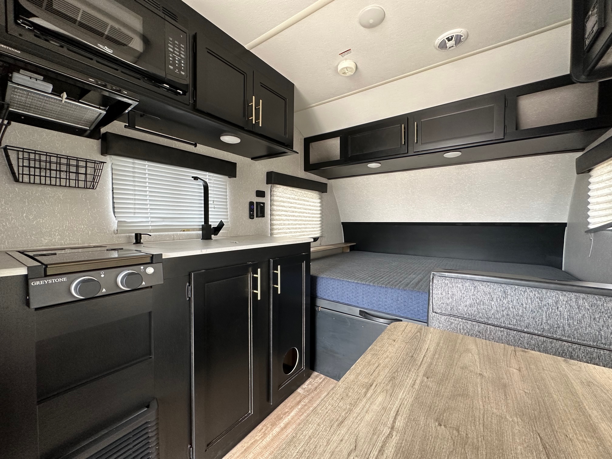 2021 Forest River Wolf Pup Limited 14CC travel trailer – Excellent condition!