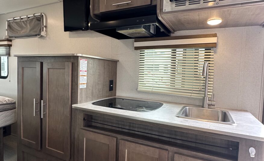 2018 Forest River No Boundaries NB19.5 travel trailer