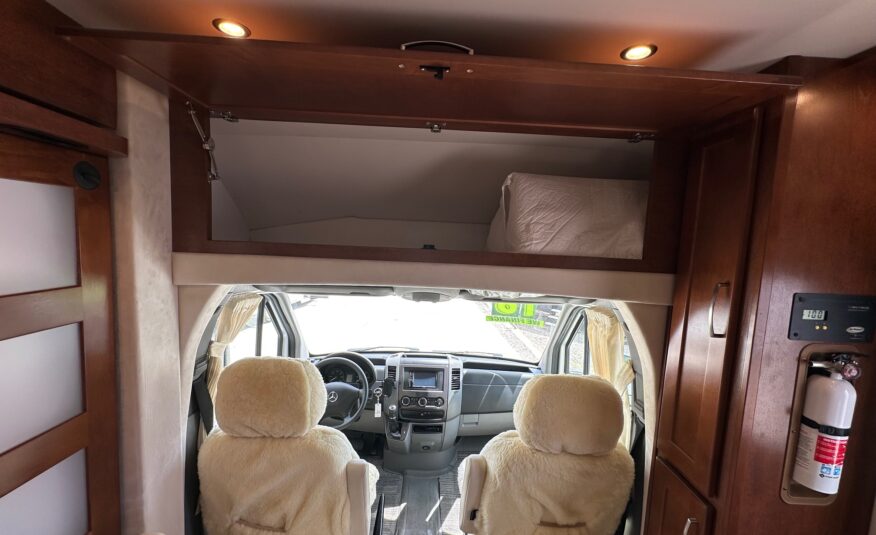 2016 Pleasure-way Plateau XL class C motorhome