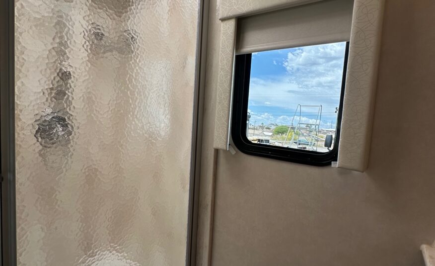 2016 Pleasure-way Plateau XL class C motorhome