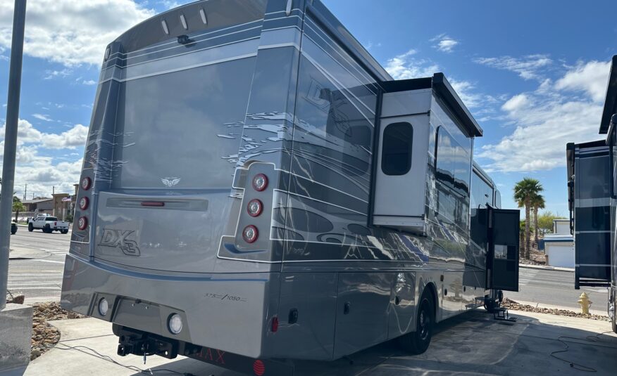2023 Dynamax DX3 37RB Super C Diesel Motorhome – 1 1/2 bathrooms!