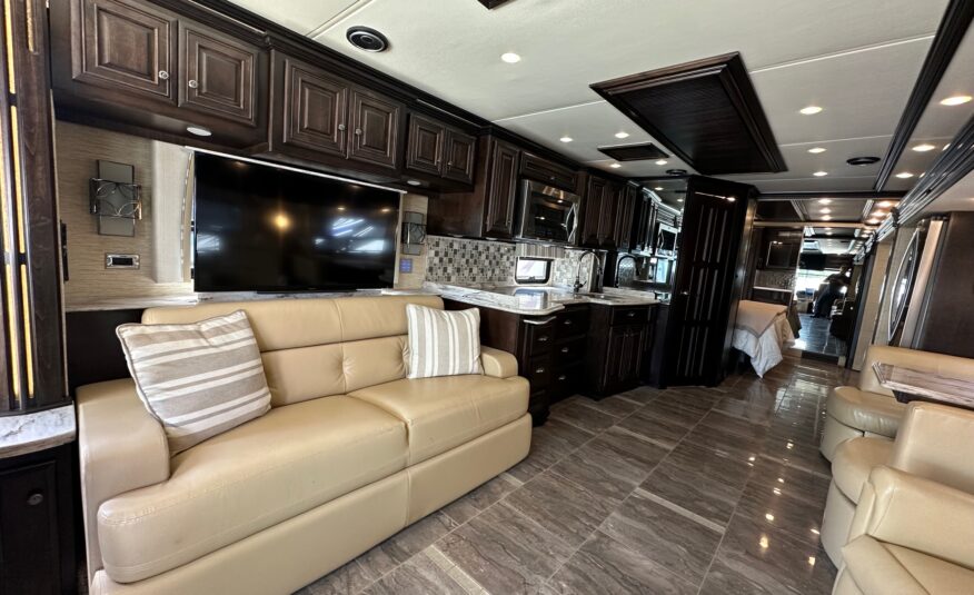 2017 Newmar Dutchstar 4018 Class A Diesel Pusher Motorhome – 1 1/2 bathrooms!