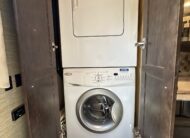 2017 Newmar Dutchstar 4018 Class A Diesel Pusher Motorhome – 1 1/2 bathrooms!