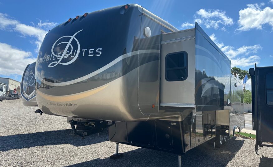 2013 DRV Mobile Suites 38RSSB3 Exclusive Resort Edition 5th wheel