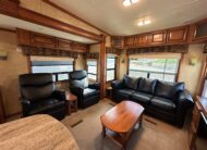 2013 DRV Mobile Suites 38RSSB3 Exclusive Resort Edition 5th wheel