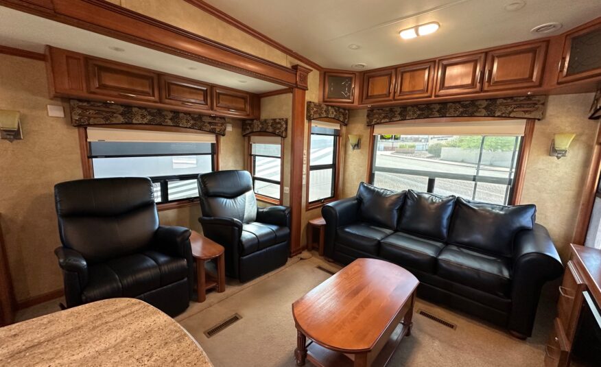 2013 DRV Mobile Suites 38RSSB3 Exclusive Resort Edition 5th wheel