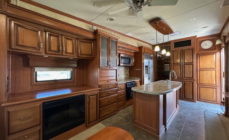 2013 DRV Mobile Suites 38RSSB3 Exclusive Resort Edition 5th wheel