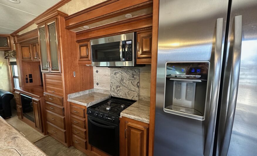 2013 DRV Mobile Suites 38RSSB3 Exclusive Resort Edition 5th wheel