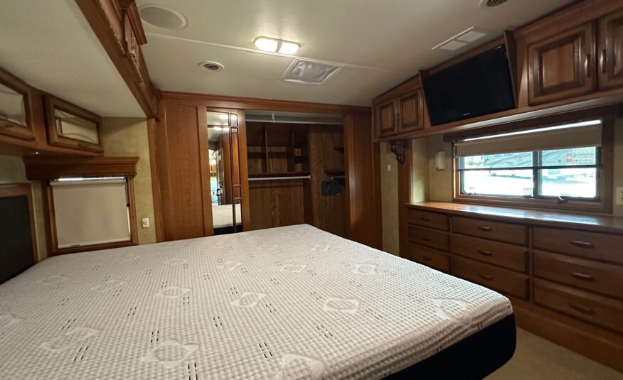 2013 DRV Mobile Suites 38RSSB3 Exclusive Resort Edition 5th wheel