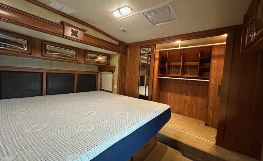 2013 DRV Mobile Suites 38RSSB3 Exclusive Resort Edition 5th wheel