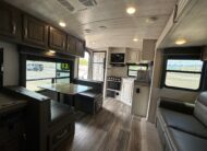 2021 Keystone Cougar 24SABWE travel trailer with solar!