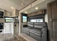 2021 Keystone Cougar 24SABWE travel trailer with solar!