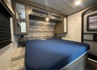 2021 Keystone Cougar 24SABWE travel trailer with solar!