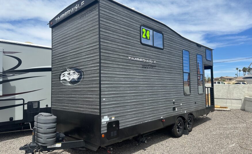 2024 Cherokee by Forest River Timberwolf 16ML Mini loft travel trailer – Like New!