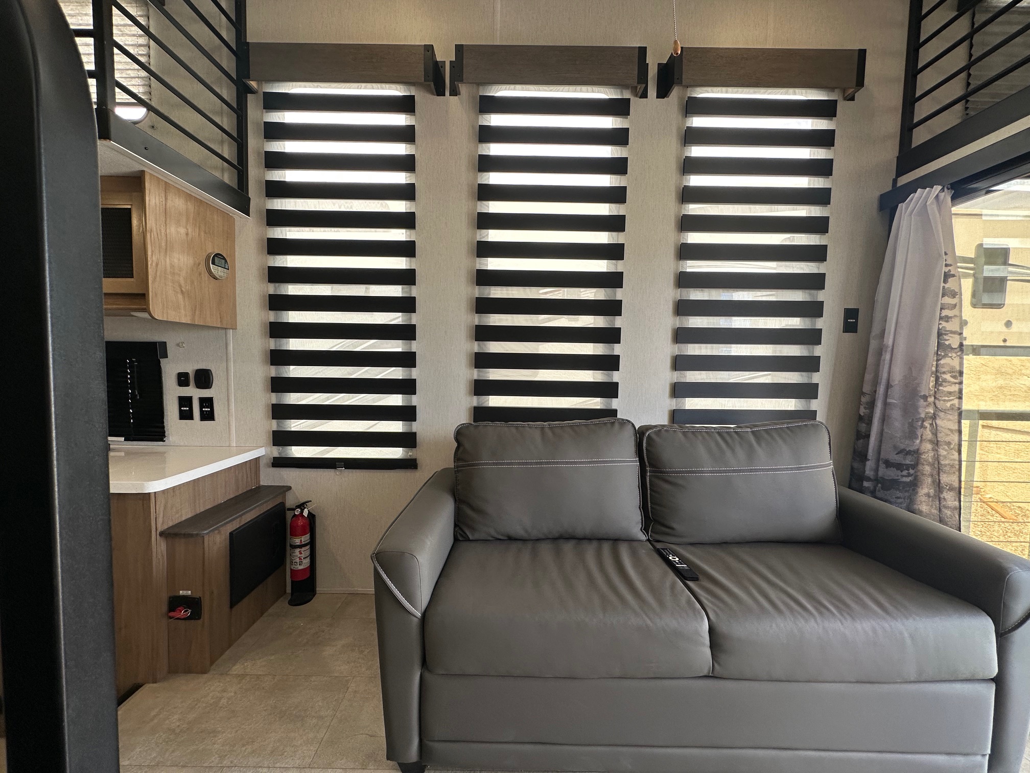 2024 Cherokee by Forest River Timberwolf 16ML Mini loft travel trailer – Like New! ON SALE NOW!