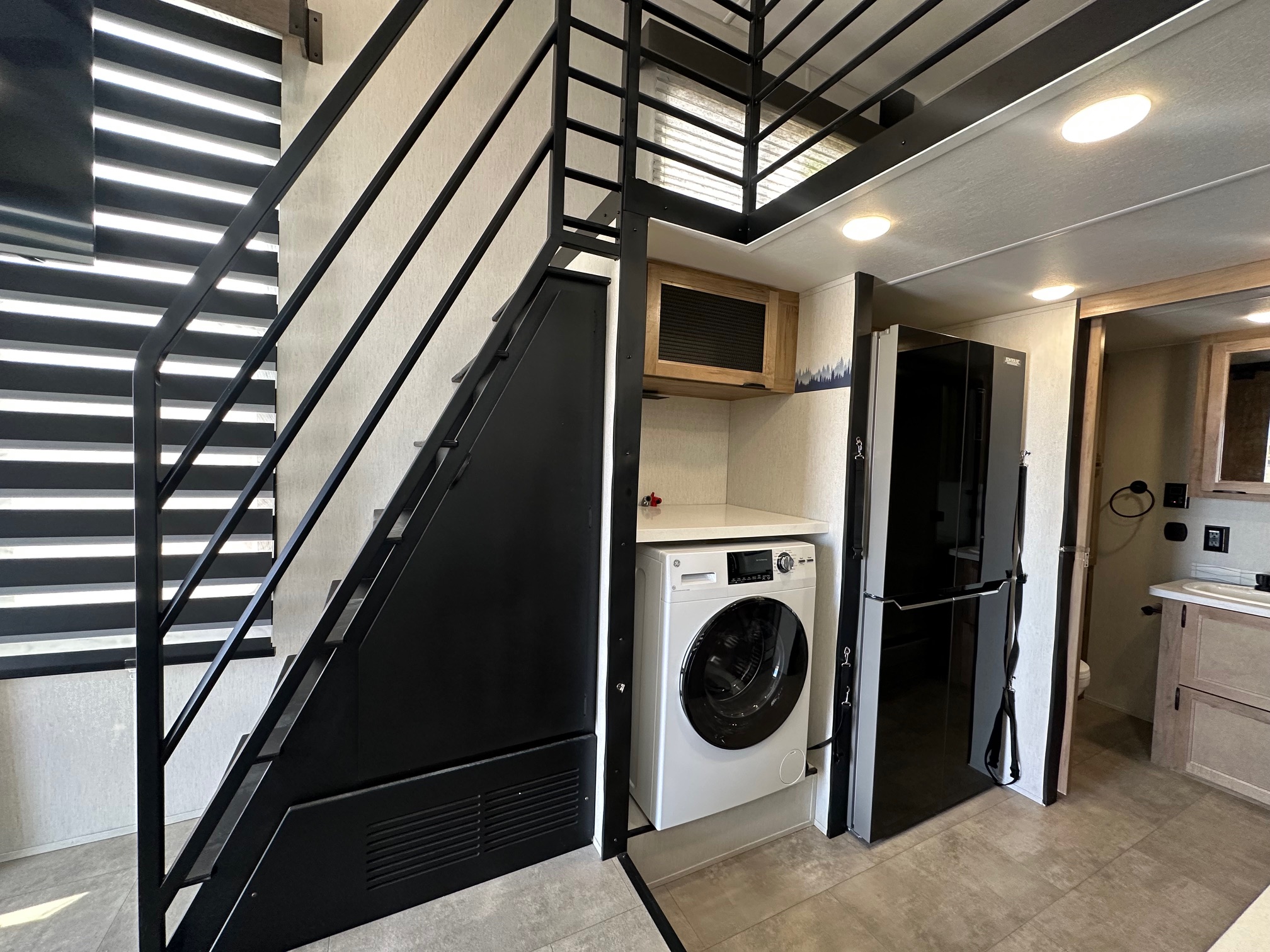 2024 Cherokee by Forest River Timberwolf 16ML Mini loft travel trailer – Like New! ON SALE NOW!