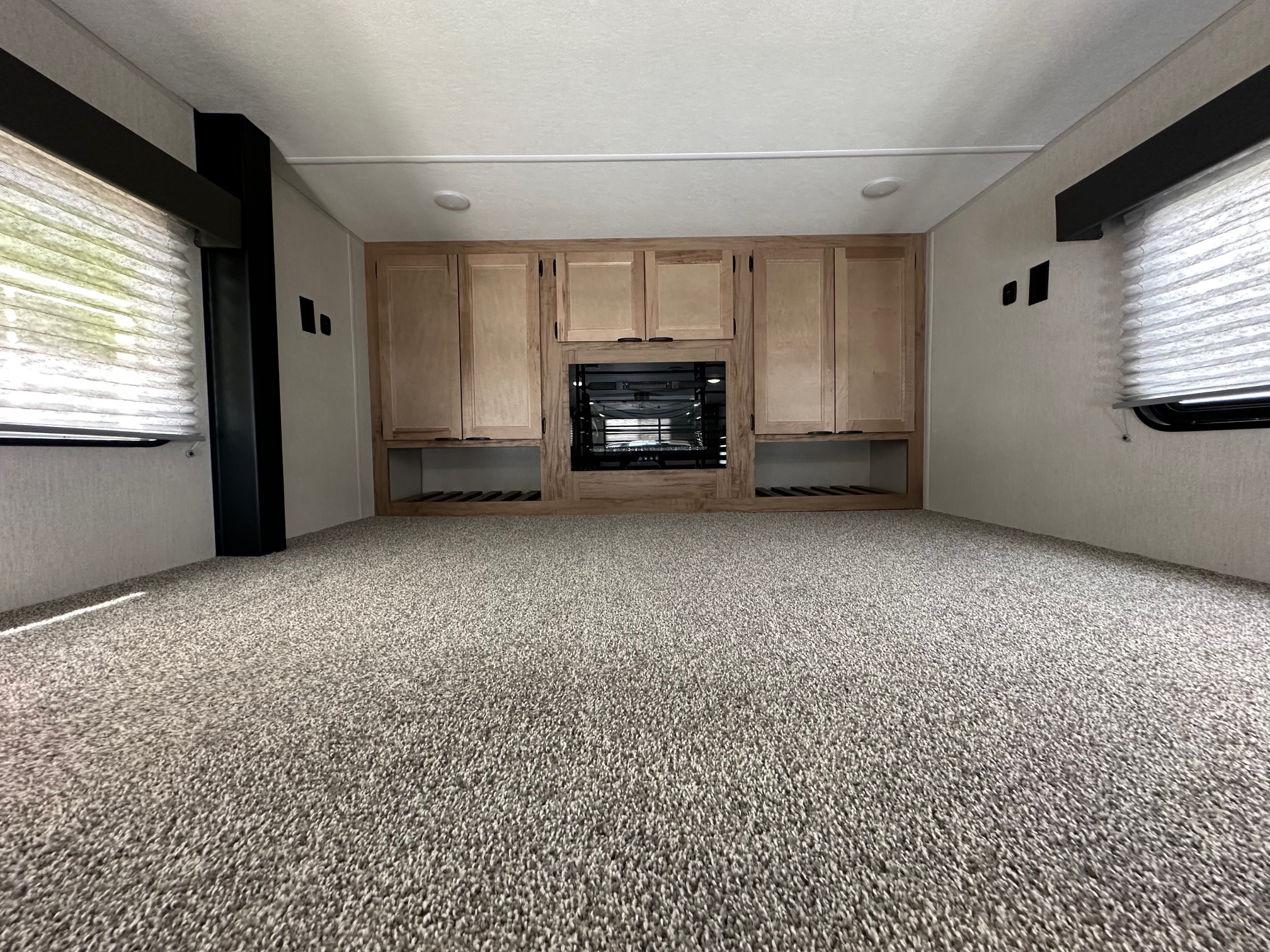 2024 Cherokee by Forest River Timberwolf 16ML Mini loft travel trailer – Like New! ON SALE NOW!