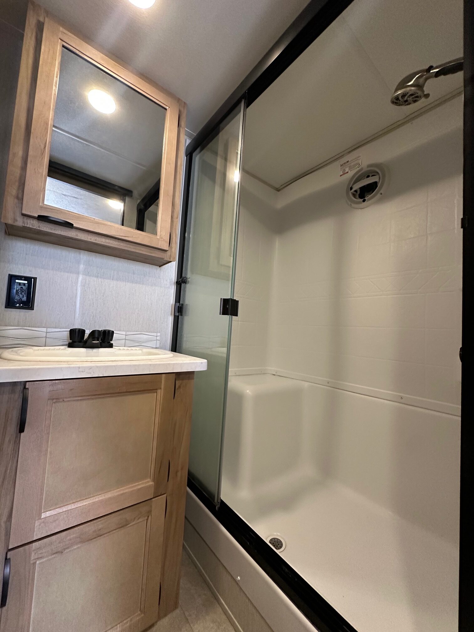2024 Cherokee by Forest River Timberwolf 16ML Mini loft travel trailer – Like New! ON SALE NOW!