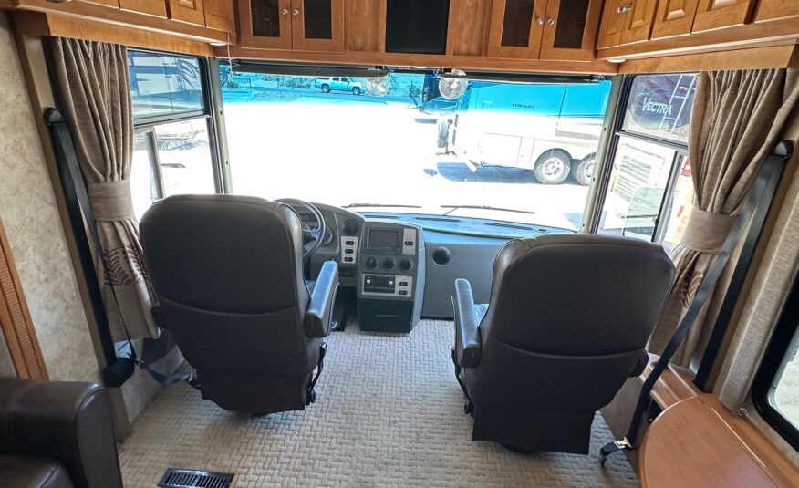 2009 Winnebago Itasca Latitude 39W Class A diesel pusher