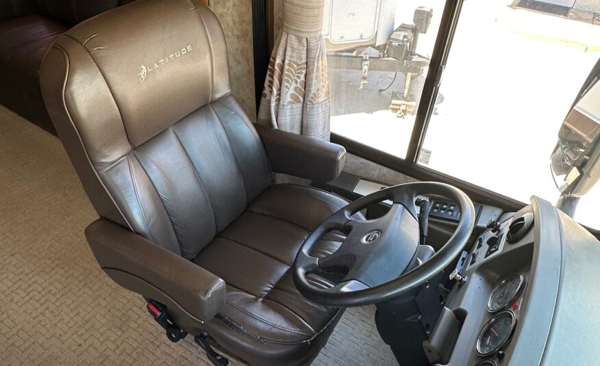 2009 Winnebago Itasca Latitude 39W Class A diesel pusher