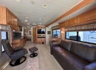 2009 Winnebago Itasca Latitude 39W Class A diesel pusher