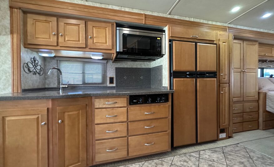 2009 Winnebago Itasca Latitude 39W Class A diesel pusher