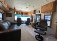 2009 Winnebago Itasca Latitude 39W Class A diesel pusher