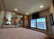 2009 Winnebago Itasca Latitude 39W Class A diesel pusher