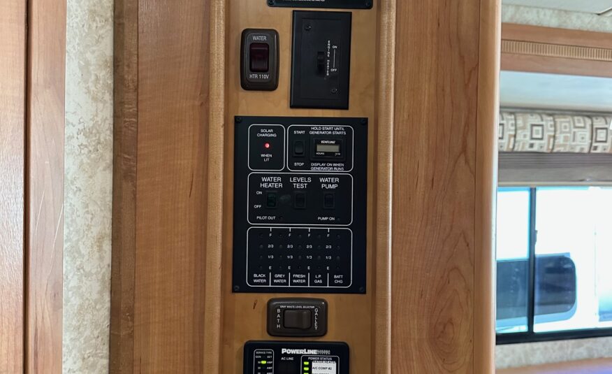 2009 Winnebago Itasca Latitude 39W Class A diesel pusher