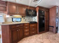 2016 Newmar Baystar 3518 Class A Gas Motorhome