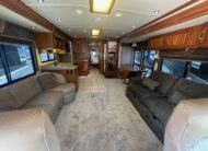 2006 Winnebago Vectra 40KD Class A Diesel Pusher Motorhome 