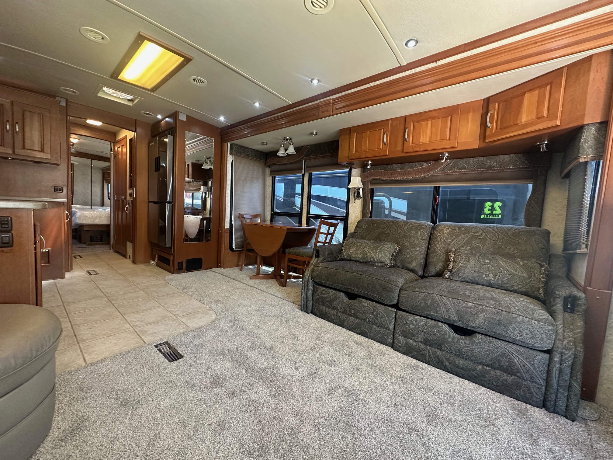 2006 Winnebago Vectra 40KD Class A Diesel Pusher Motorhome 