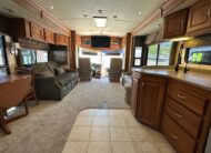 2006 Winnebago Vectra 40KD Class A Diesel Pusher Motorhome 