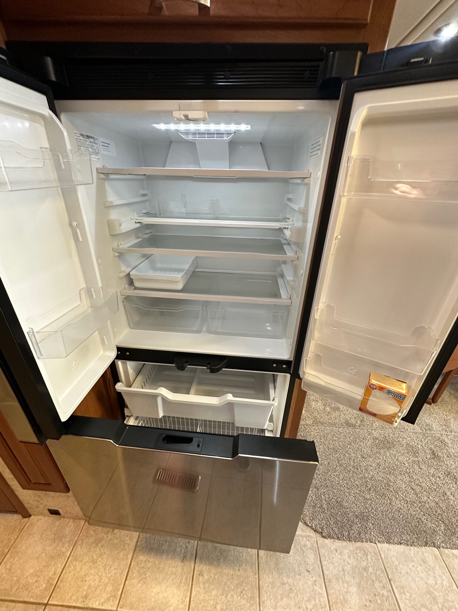 2006 Winnebago Vectra 40KD Class A Diesel Pusher Motorhome 