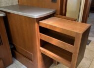 2006 Winnebago Vectra 40KD Class A Diesel Pusher Motorhome 