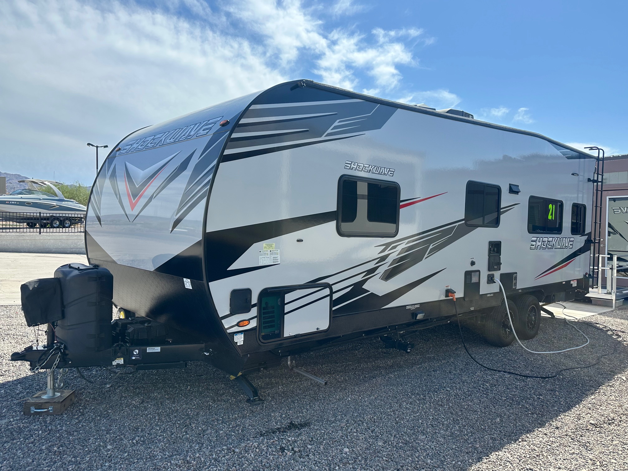 2021 Forest River Shockwave 25RQG-MX toy hauler 