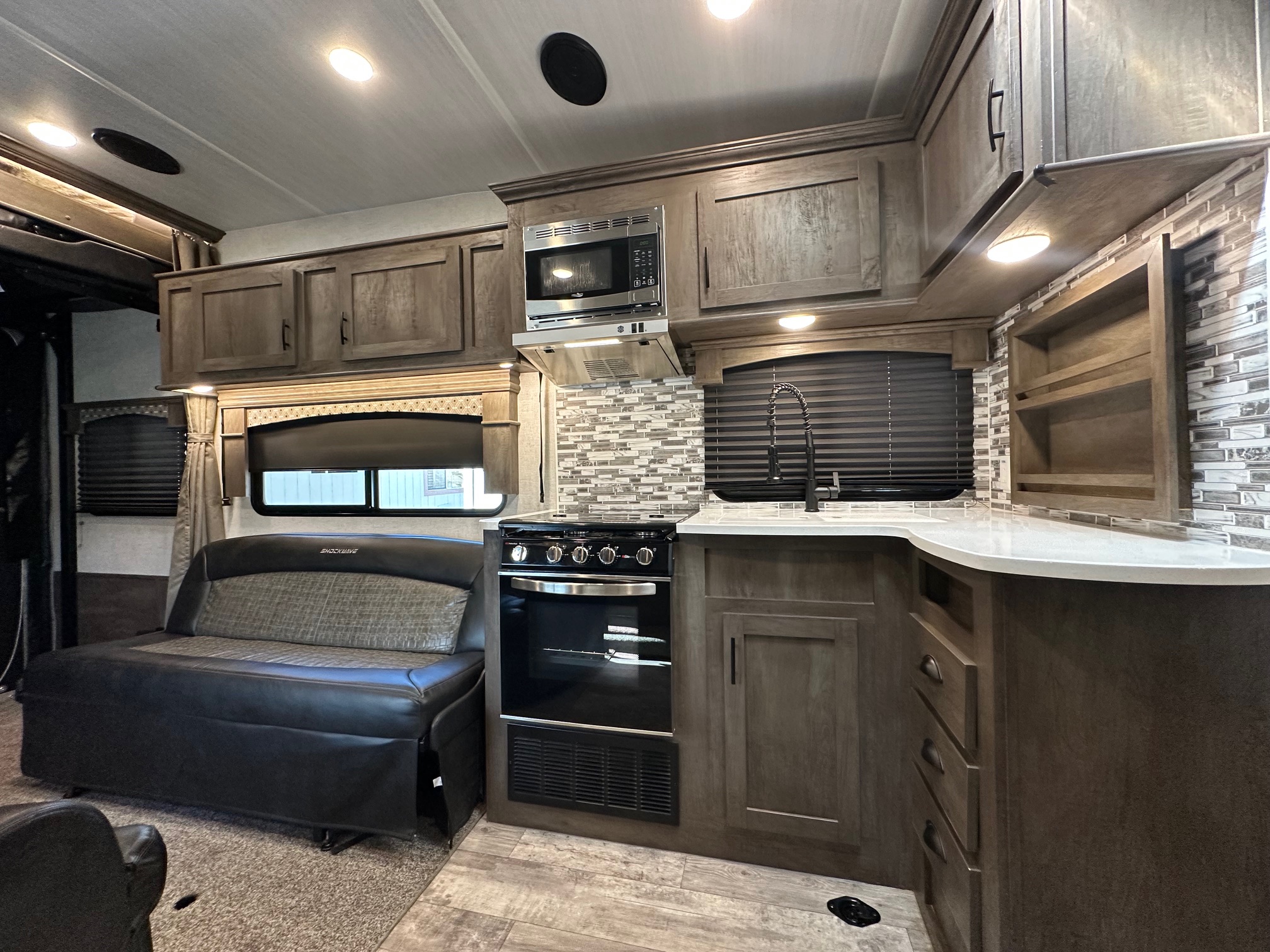 2021 Forest River Shockwave 25RQG-MX toy hauler 