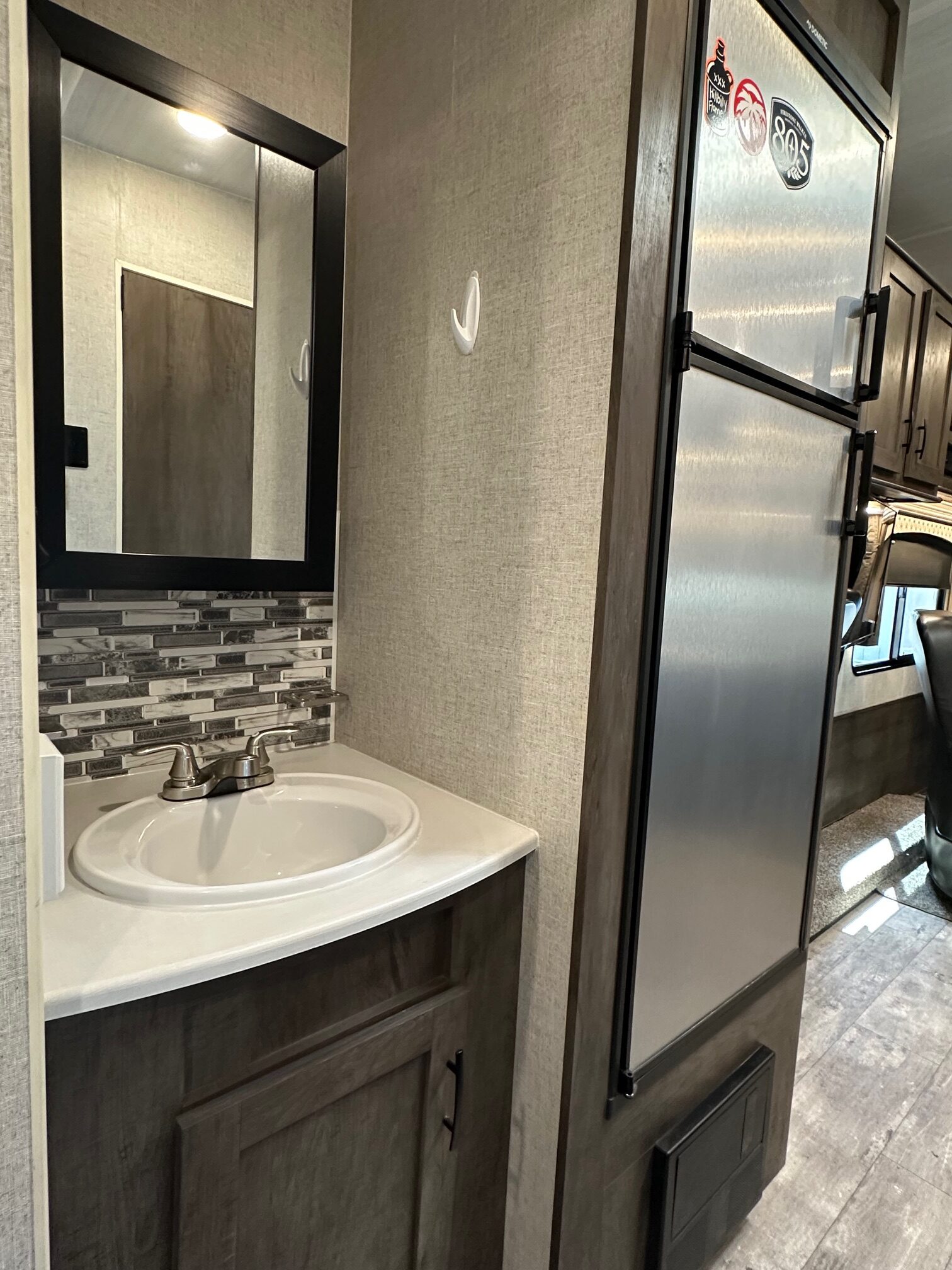 2021 Forest River Shockwave 25RQG-MX toy hauler 