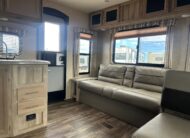2020 Coachmen Catalina SBX 231MKS travel trailer
