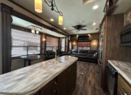 2016 Keystone Alpine 3600RS 5th wheel