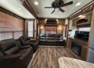 2016 Keystone Alpine 3600RS 5th wheel