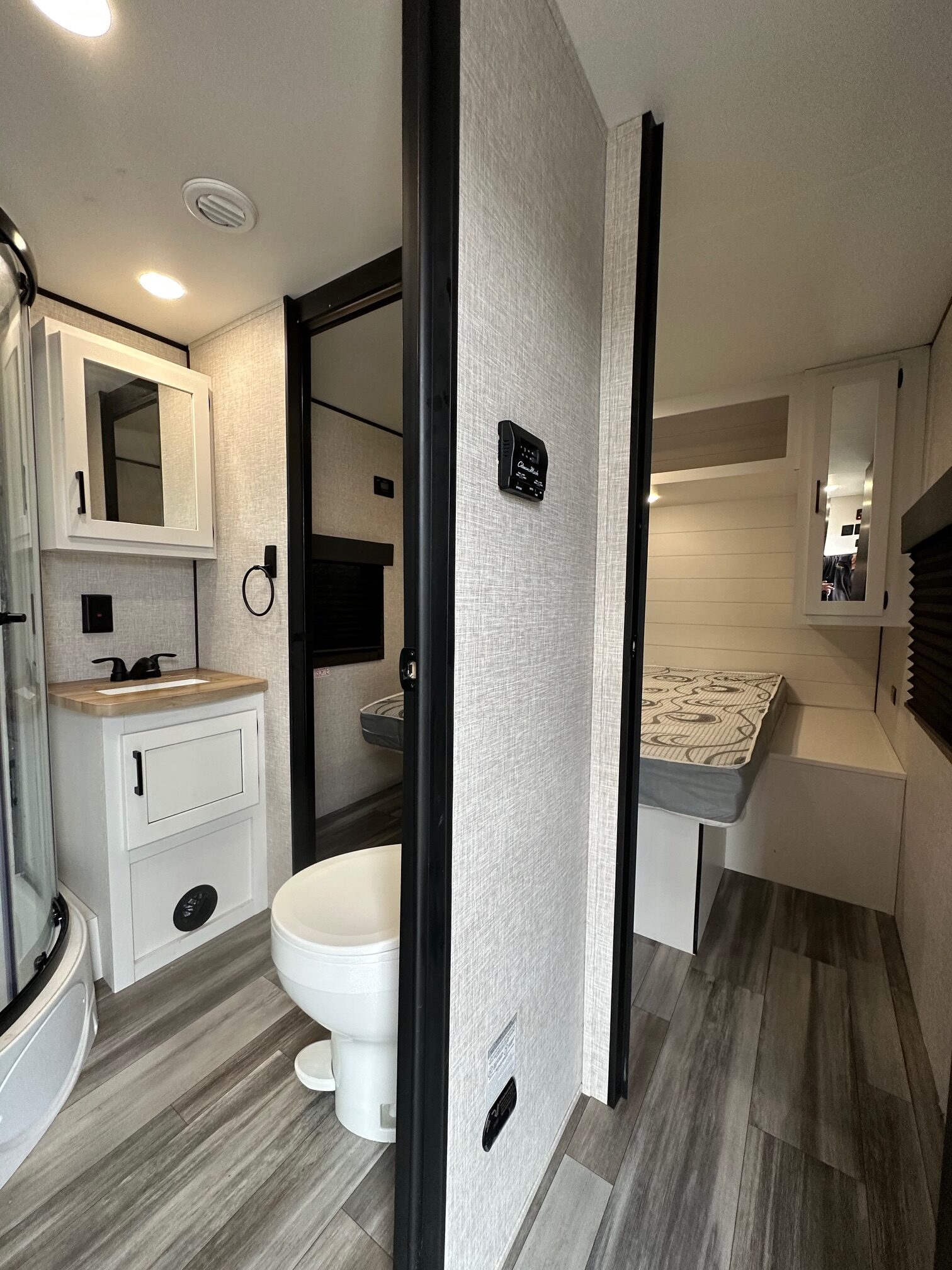 2024 Highland Ridge Go Play 263TH toy hauler travel trailer