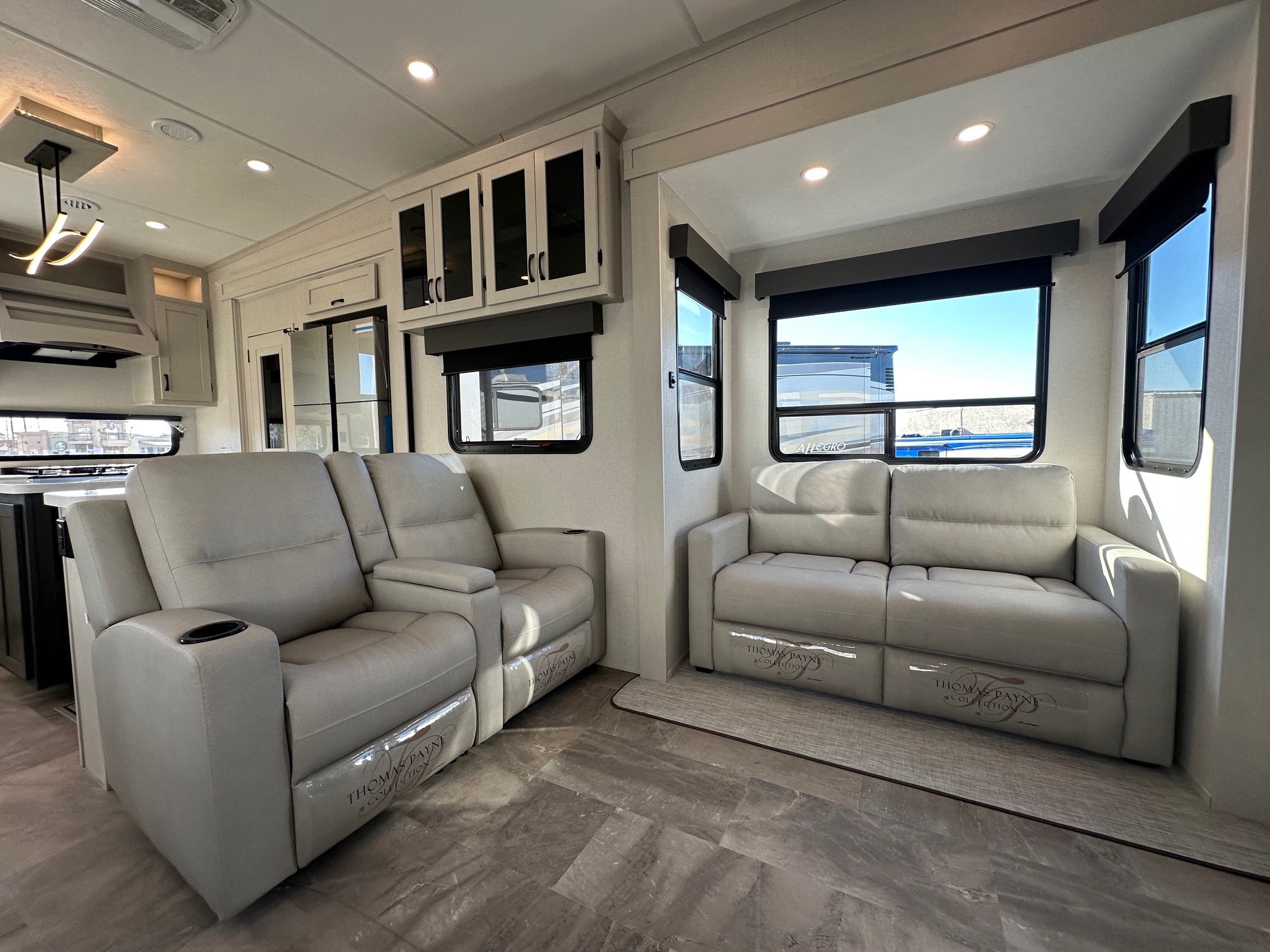 NEW 2026 Coachmen Brookstone 374RK 5th wheel