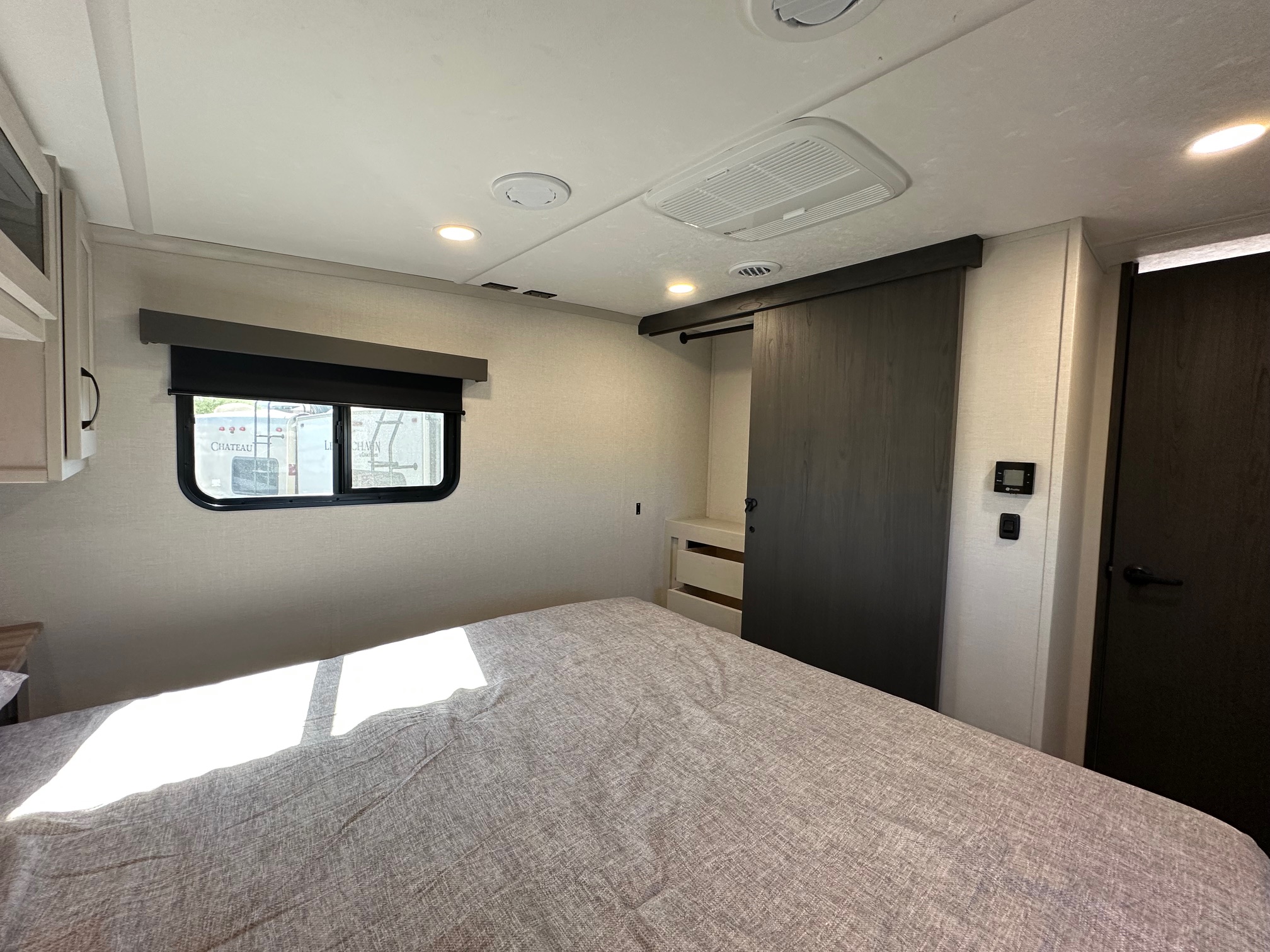 NEW 2026 Coachmen Chaparral Lite 254RLS 5th Wheel