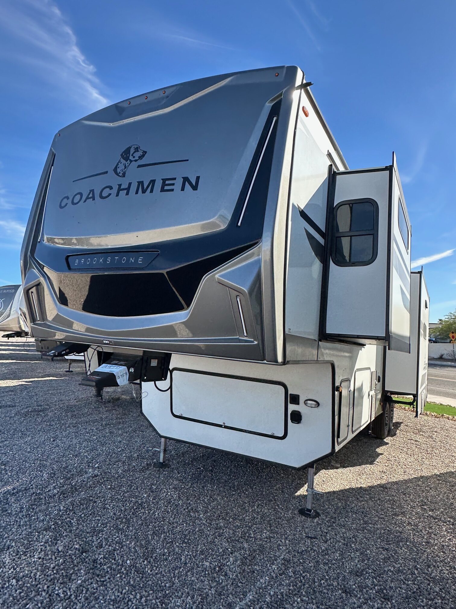 NEW 2026 Coachman Brookstone 290RL 5th Wheel