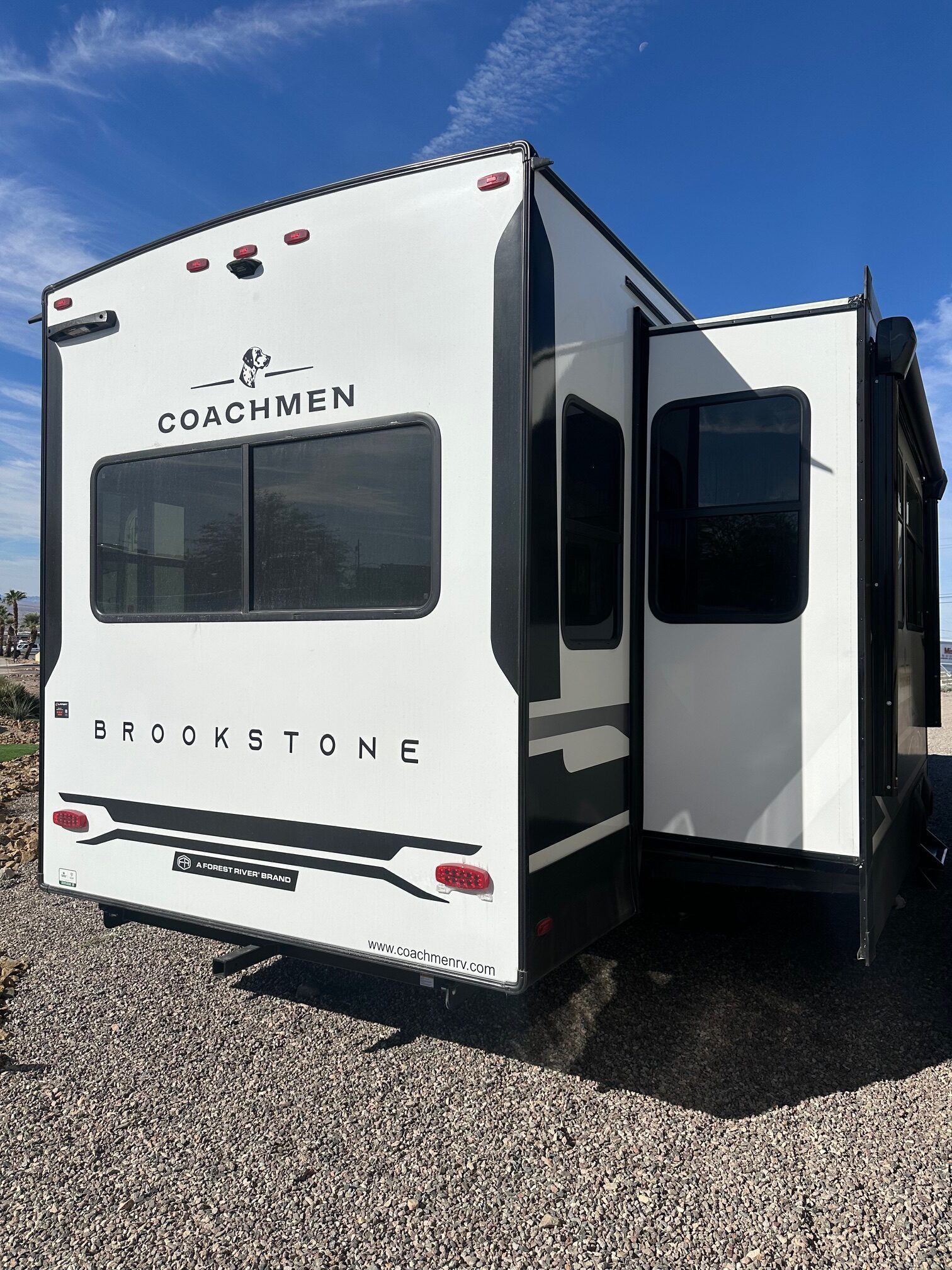 NEW 2026 Coachman Brookstone 290RL 5th Wheel